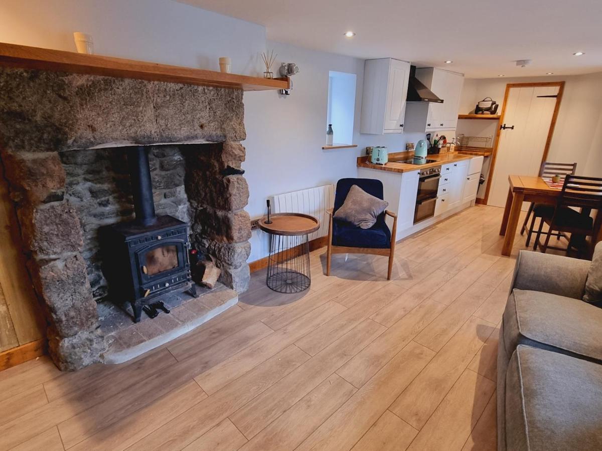 Pass The Keys Charming 19Th Century Country Cottage For 2 Guests Exeter Exterior foto